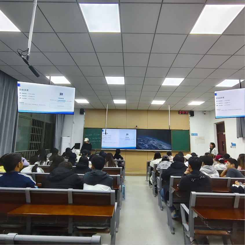 说明: 2025-12-18 19:15:23.260000